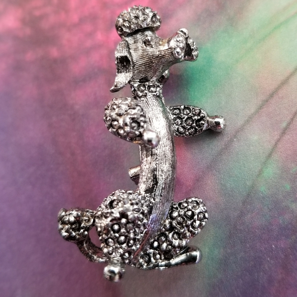 Vintage poodle pin Gerry's silver tone dog brooch - Picture 2 of 6